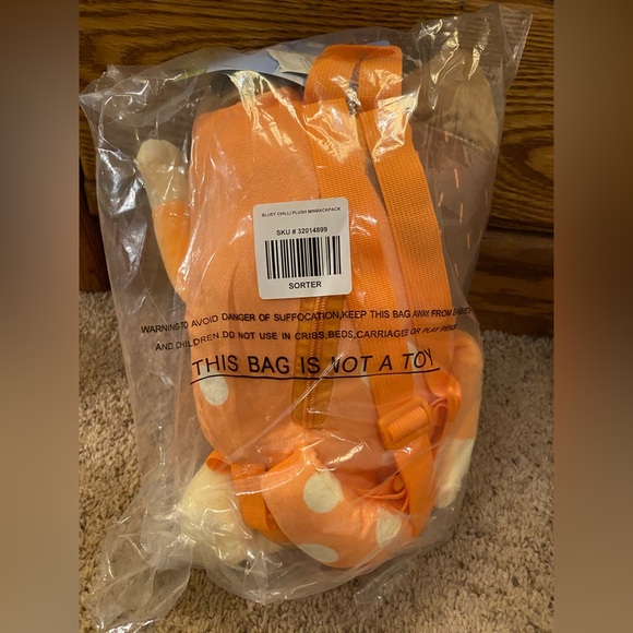 Bluey Chilli Plush Mini Backpack NWT - Picture 6 of 6